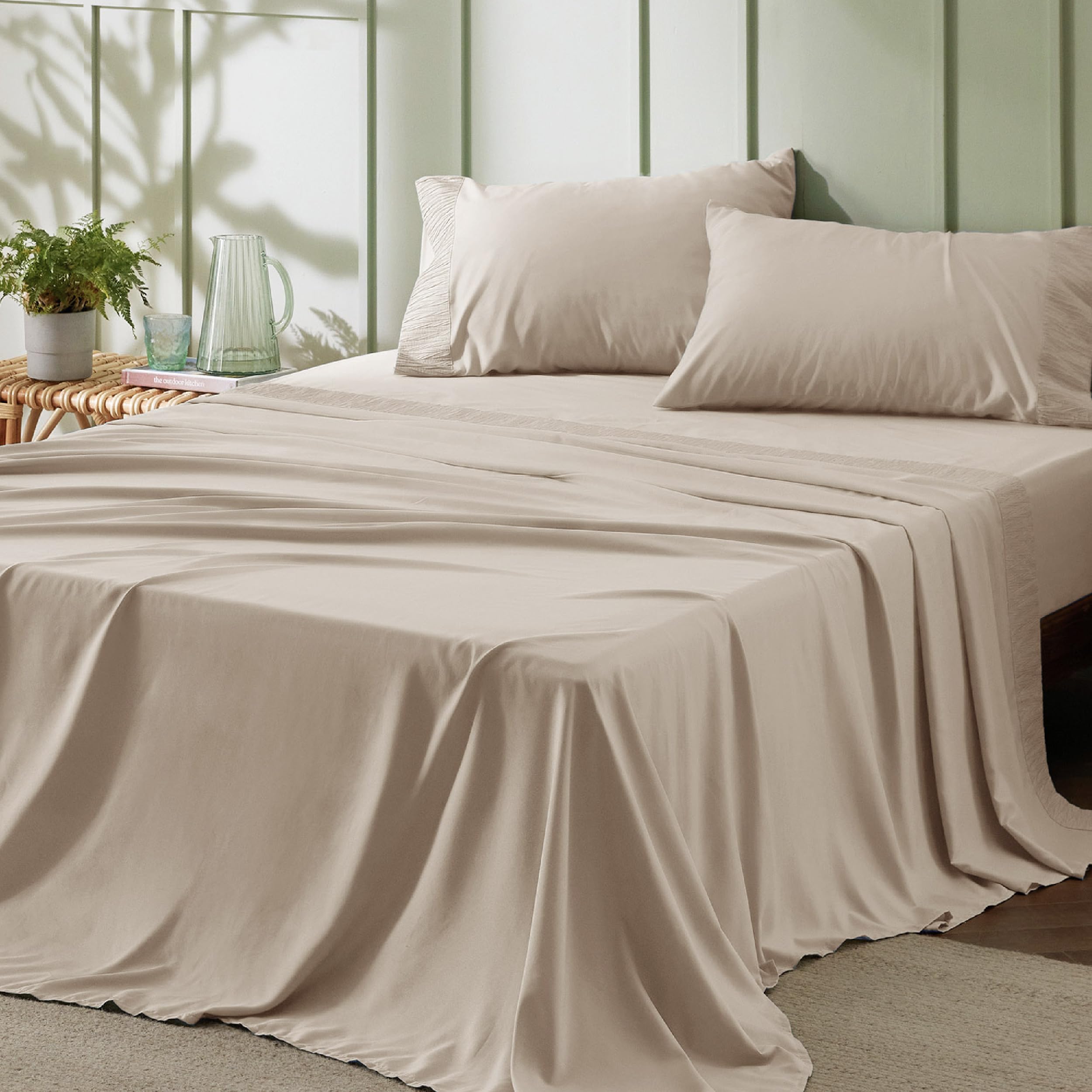 SOLID COLOR King Size Bedsheet with 2 Pillow Cover, 100% Cotton, Ultra Soft (8.5 Feet By 7.5 Feet)