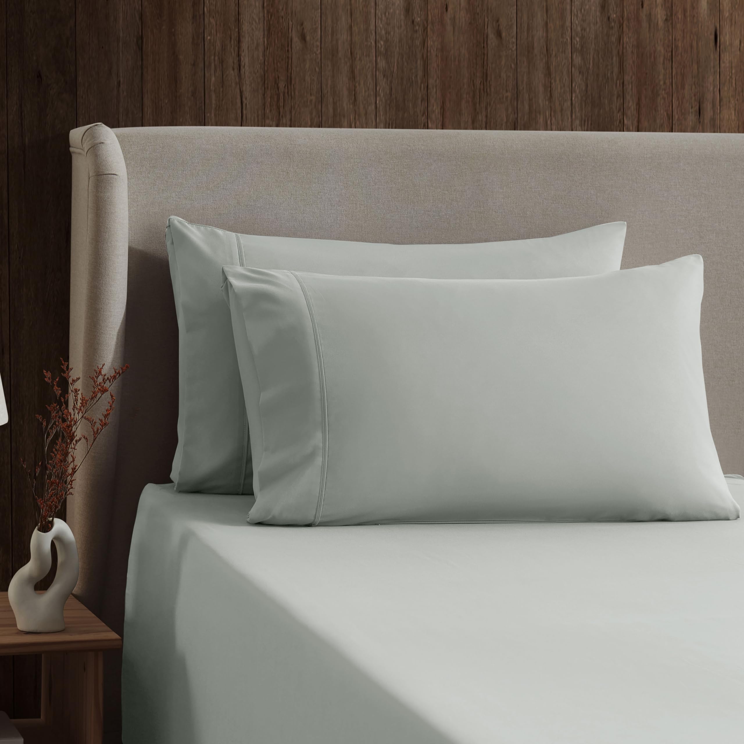 SOLID COLOR King Size Bedsheet with 2 Pillow Cover, 100% Cotton, Ultra Soft (8.5 Feet By 7.5 Feet)