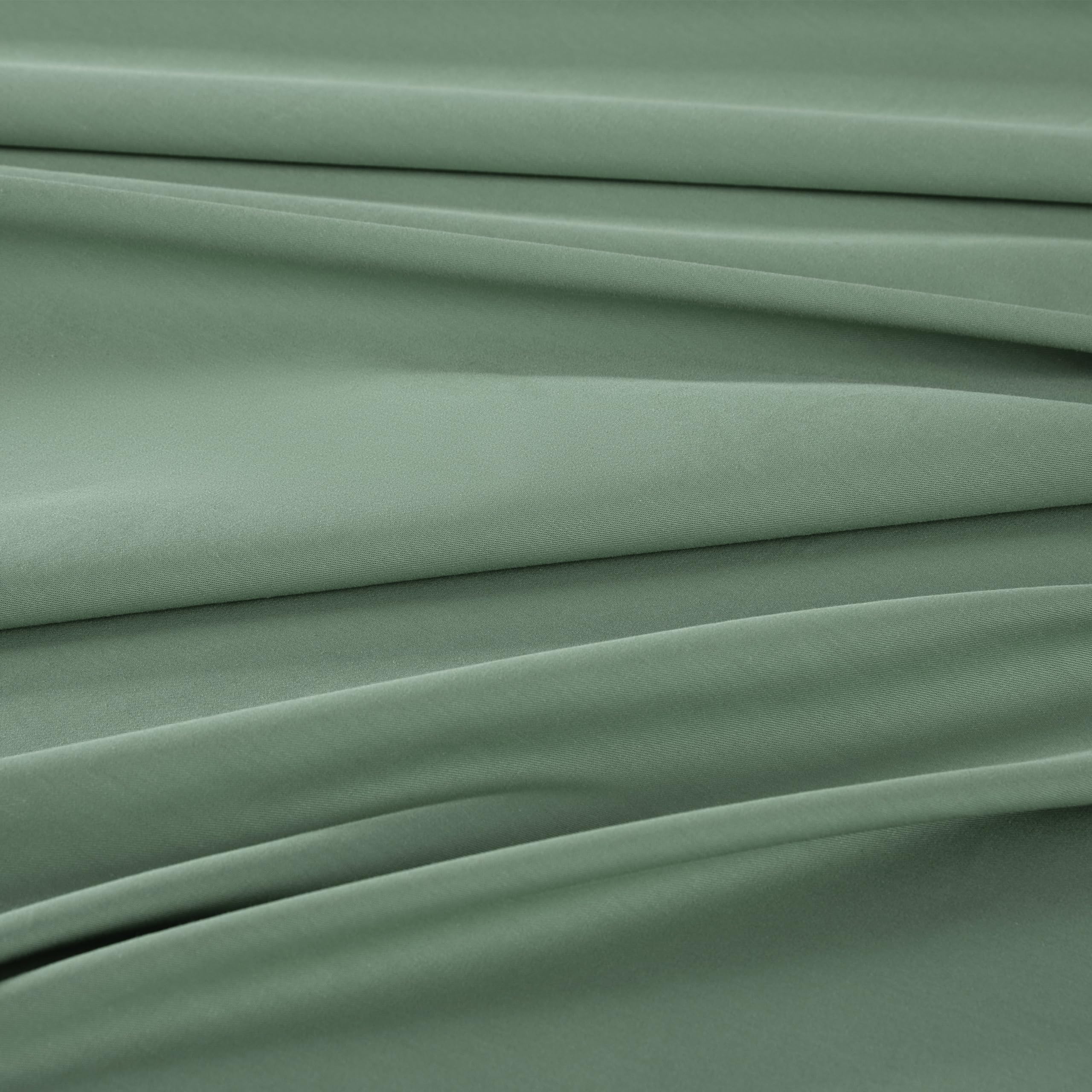 SOLID COLOR King Size Bedsheet with 2 Pillow Cover, 100% Cotton, Ultra Soft (8.5 Feet By 7.5 Feet)