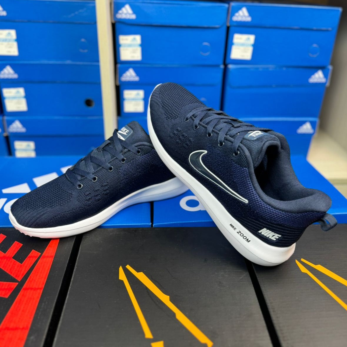 Nike zoom sneaker shoes for men