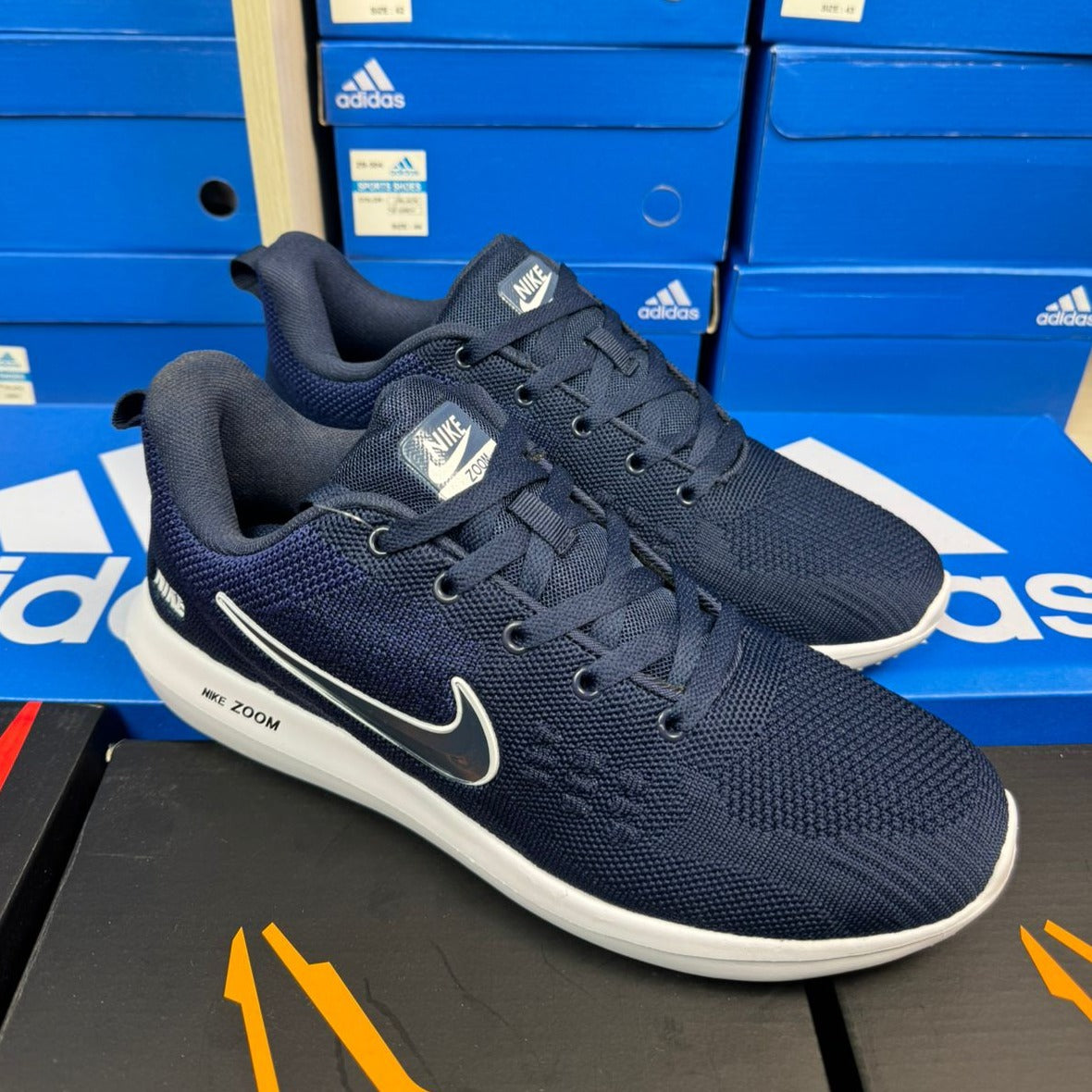 Nike zoom sneaker shoes for men