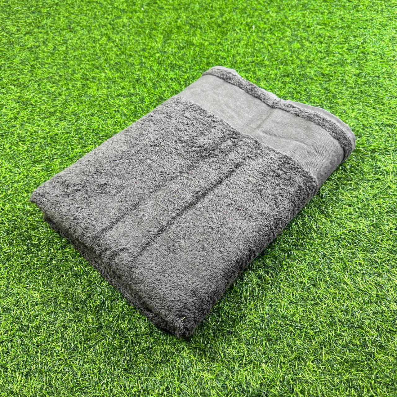 Premium Quality Cotton Made Bath Sheet