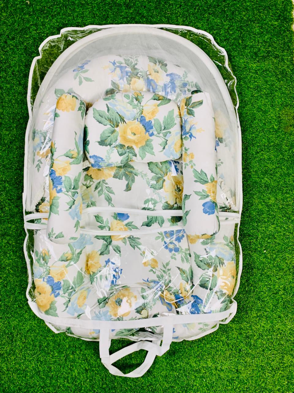 New Born Baby's Premium Quality Bedding Set With Protective Mosquito Net And Pillow