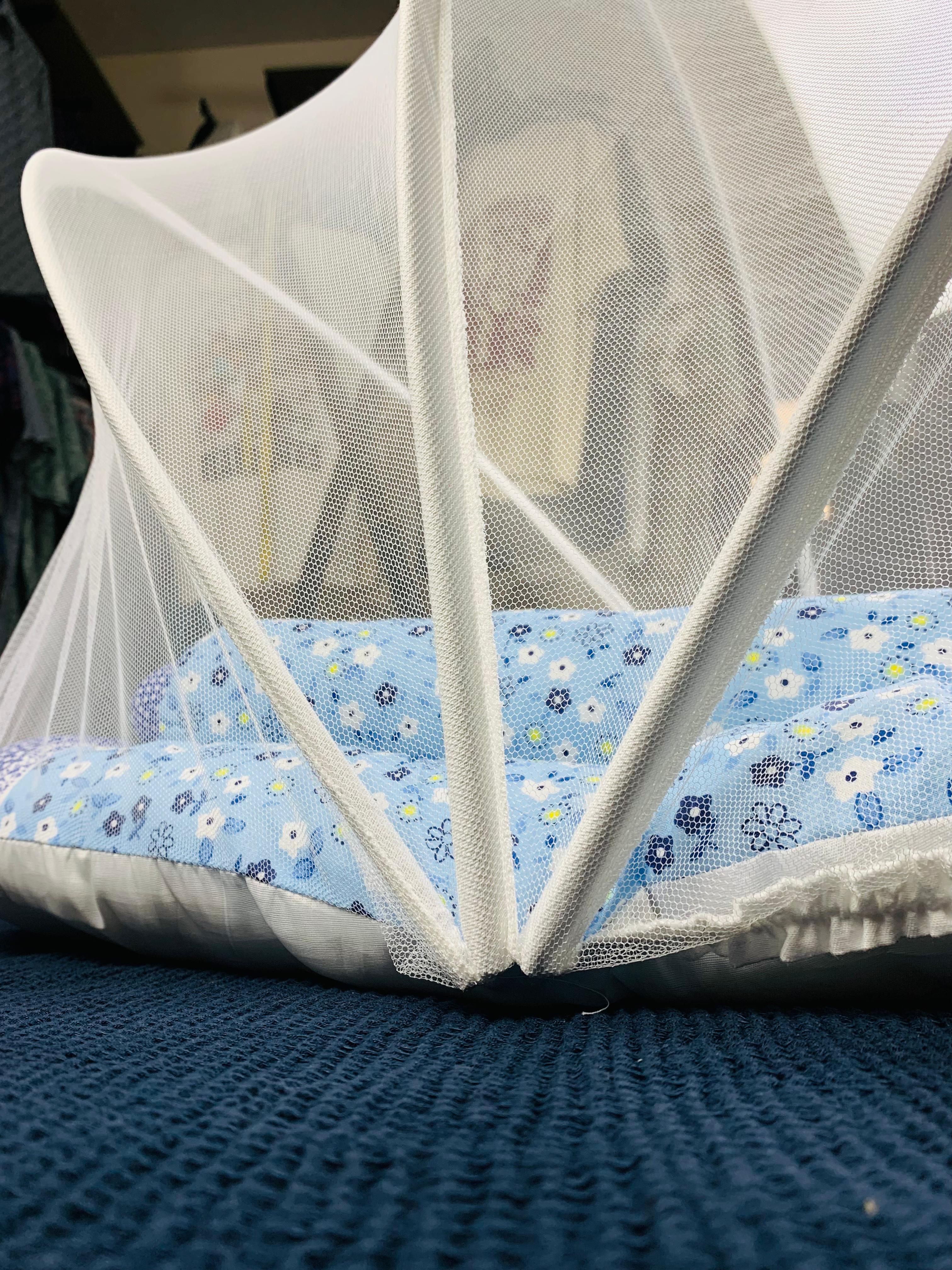 New Born Baby's Premium Quality Bedding Set With Protective Mosquito Net And Pillow