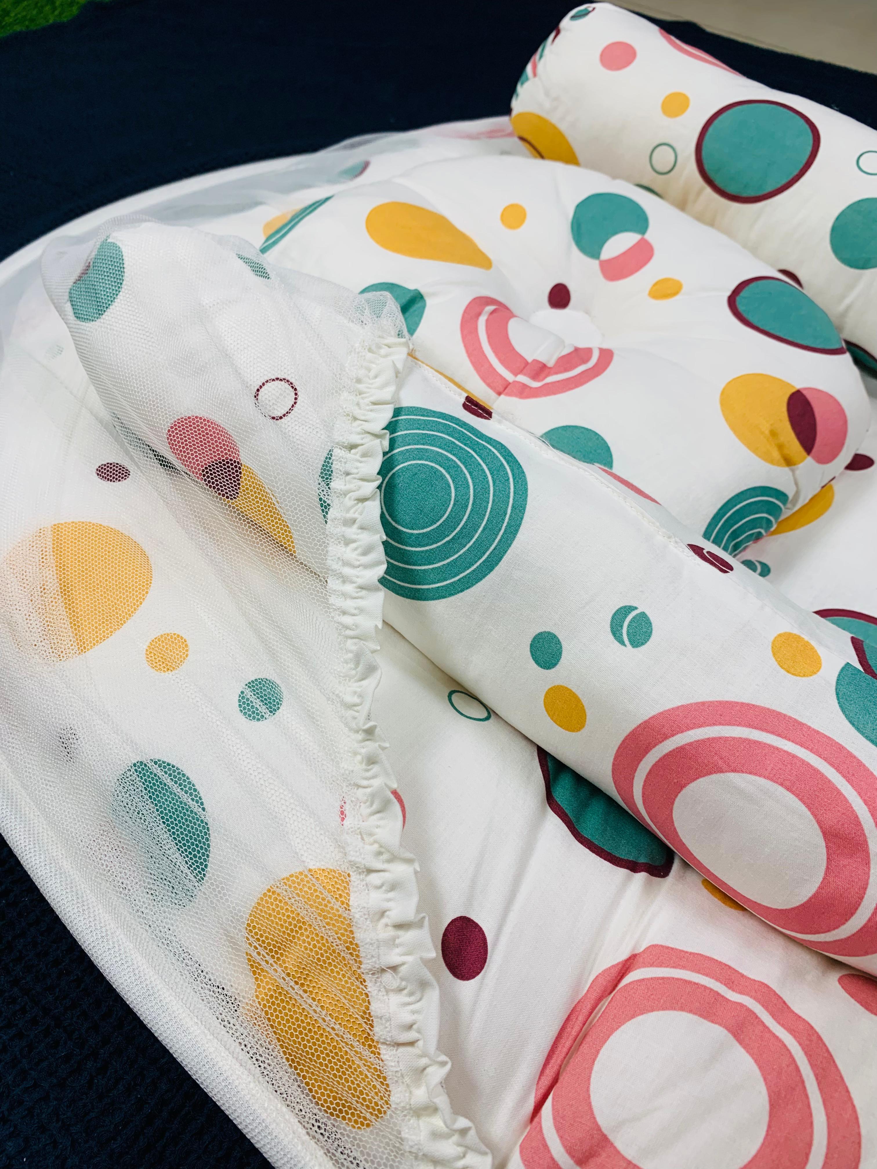 New Born Baby's Premium Quality Bedding Set With Protective Mosquito Net And Pillow