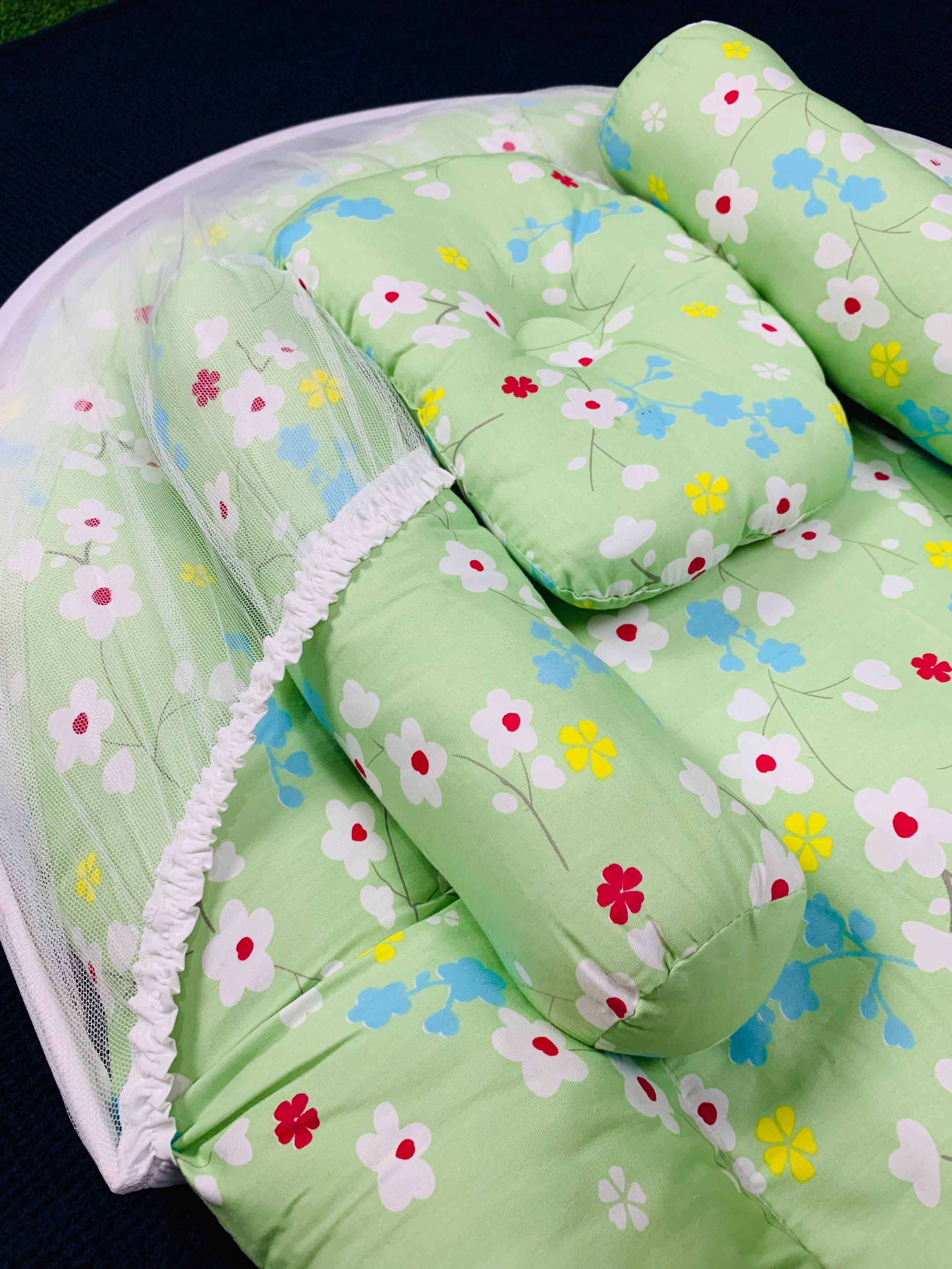 New Born Baby's Premium Quality Bedding Set With Protective Mosquito Net And Pillow