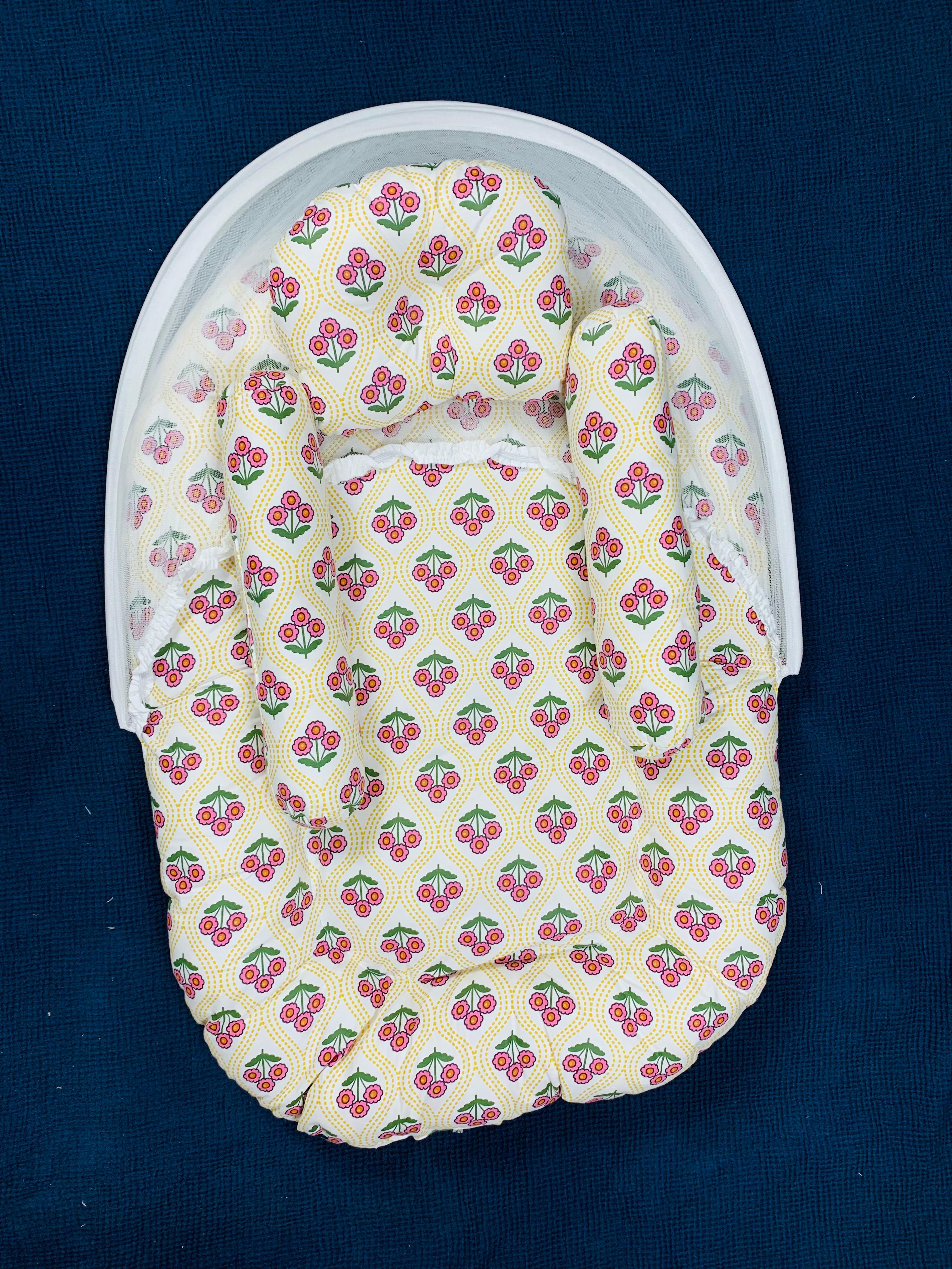 New Born Baby's Premium Quality Bedding Set With Protective Mosquito Net And Pillow