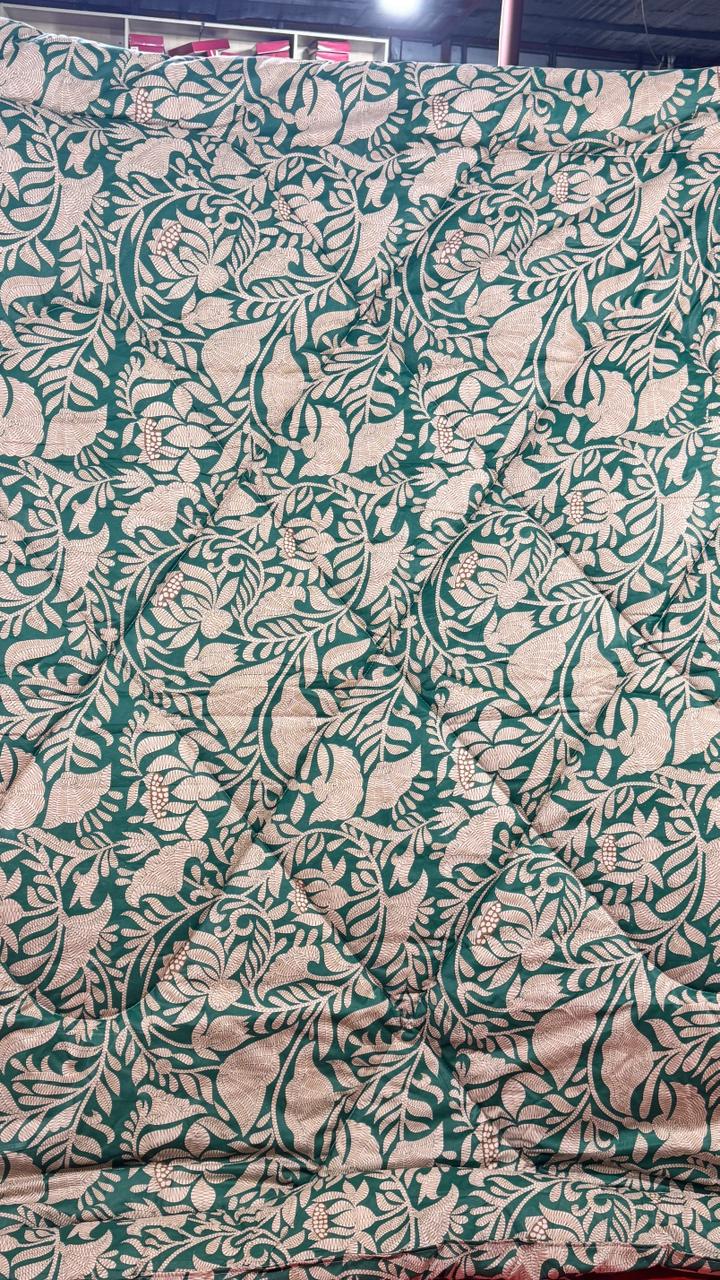 KING SIZE COMFORTER D-12