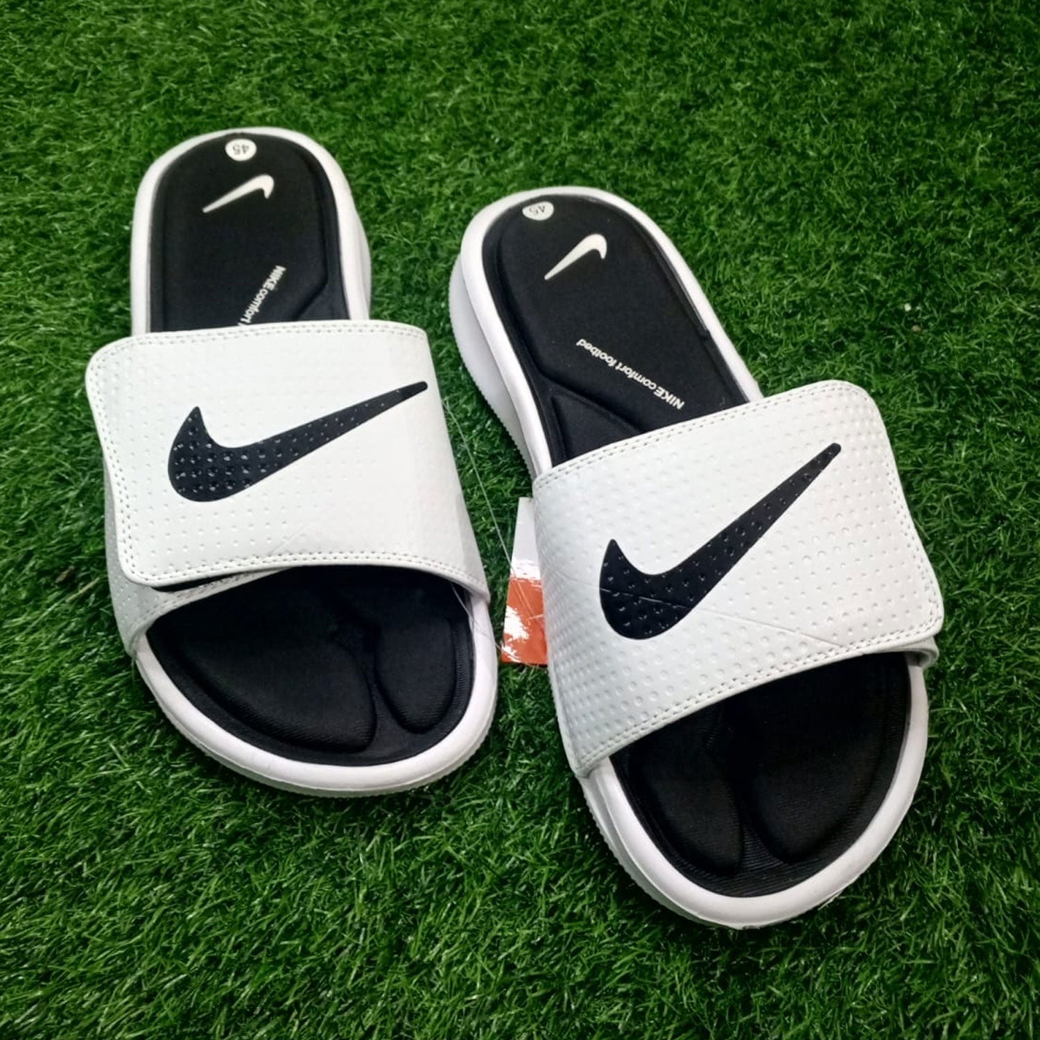 Mens Super Comfortable Lightweight Slippers