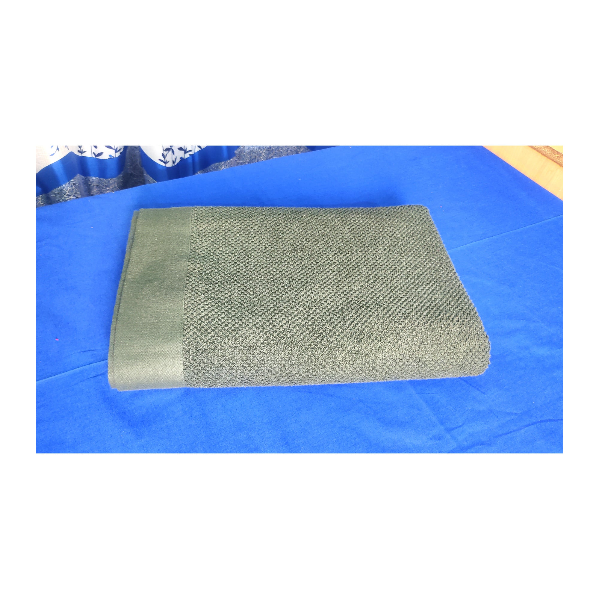 Premium Quality Cotton Made Bath Sheet