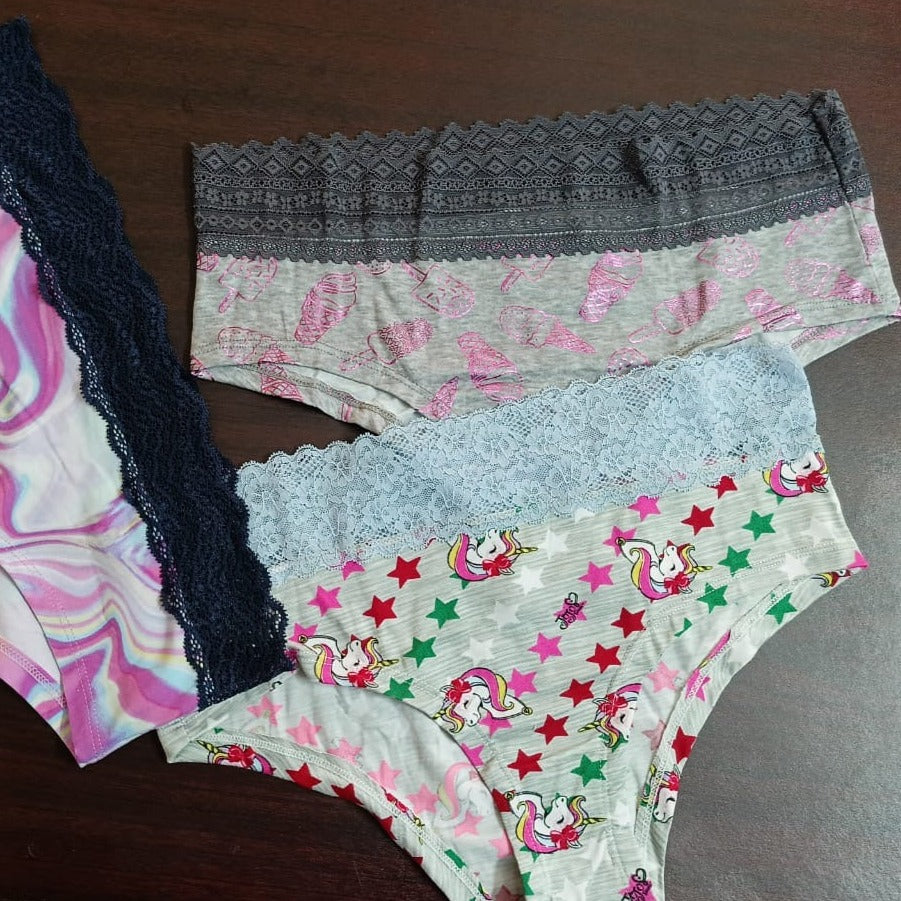 Victoria Secret 7 Pcs Lace Panty Box