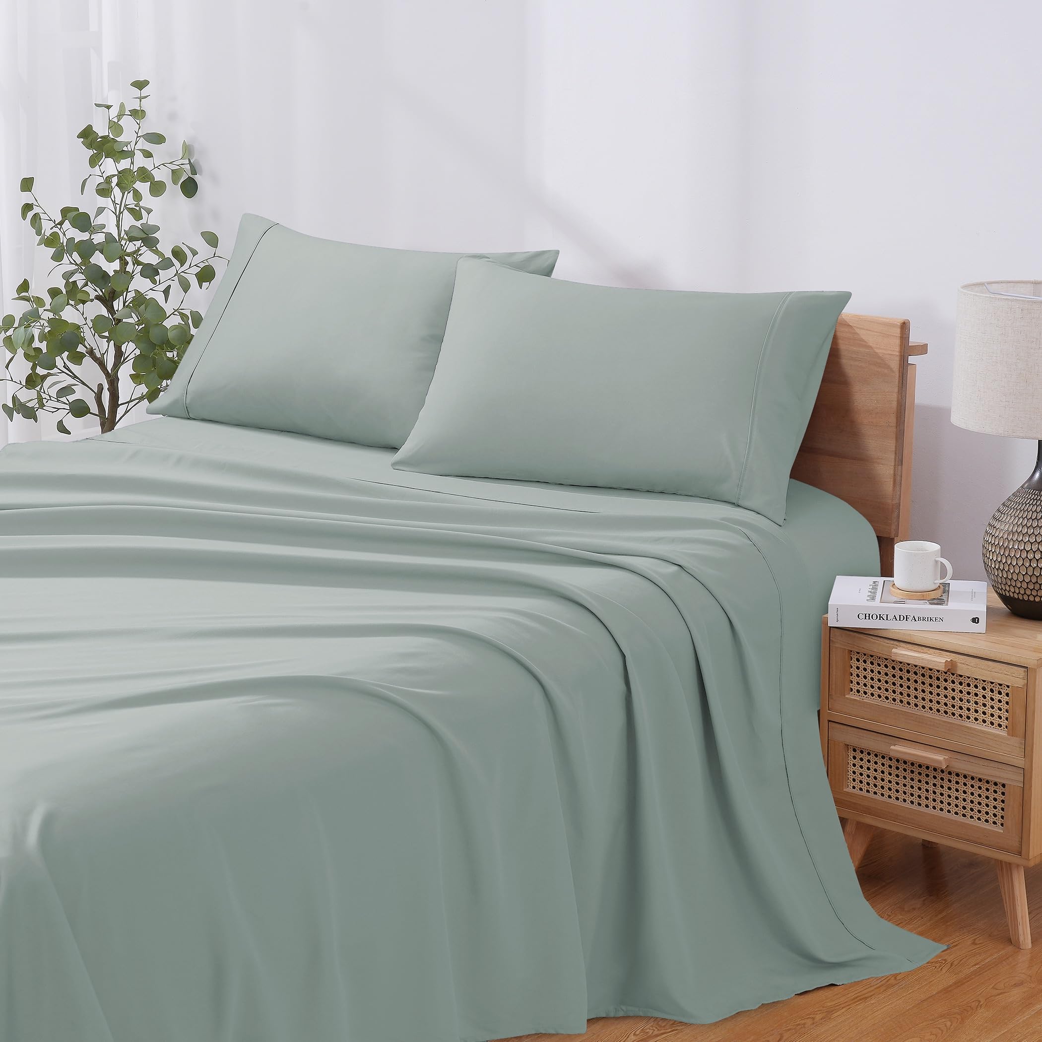 SOLID COLOR King Size Bedsheet with 2 Pillow Cover, 100% Cotton, Ultra Soft (8.5 Feet By 7.5 Feet)