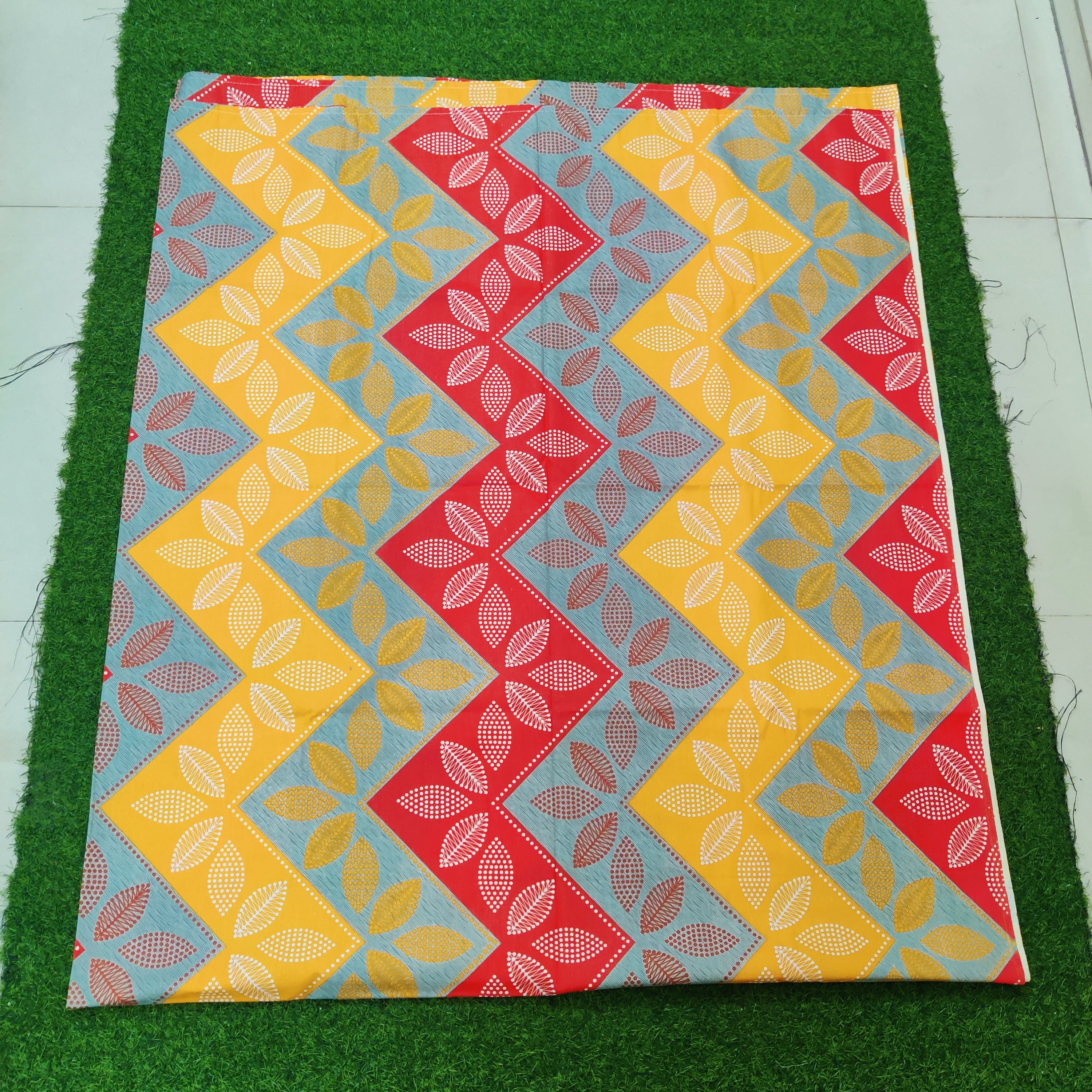 Premium Regular Bedsheet ( Super King Size) with two pillw cover -02