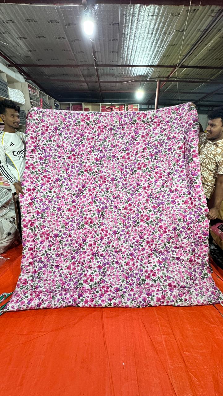 KING SIZE COMFORTER SET (6 PCS SET)      D-22