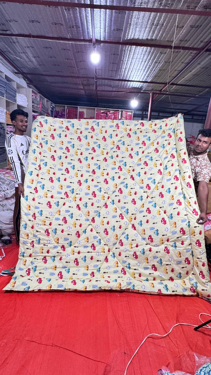 KING SIZE COMFORTER SET (5  PCS SET)      D-05