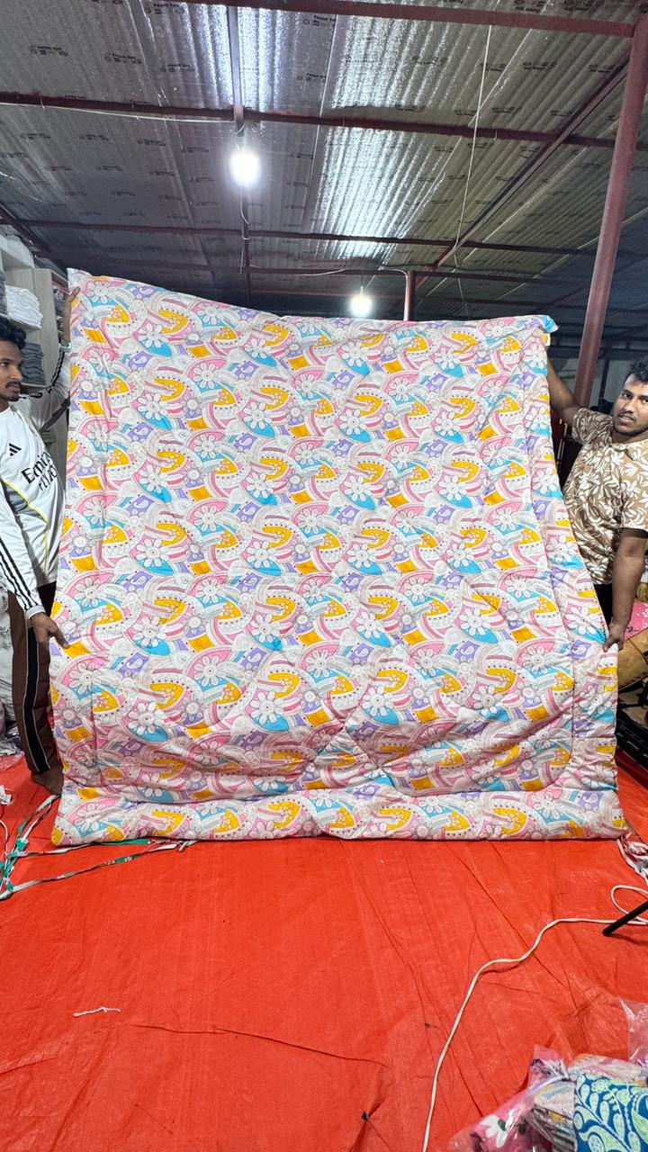 KING SIZE COMFORTER SET (6 PCS SET)      D-20