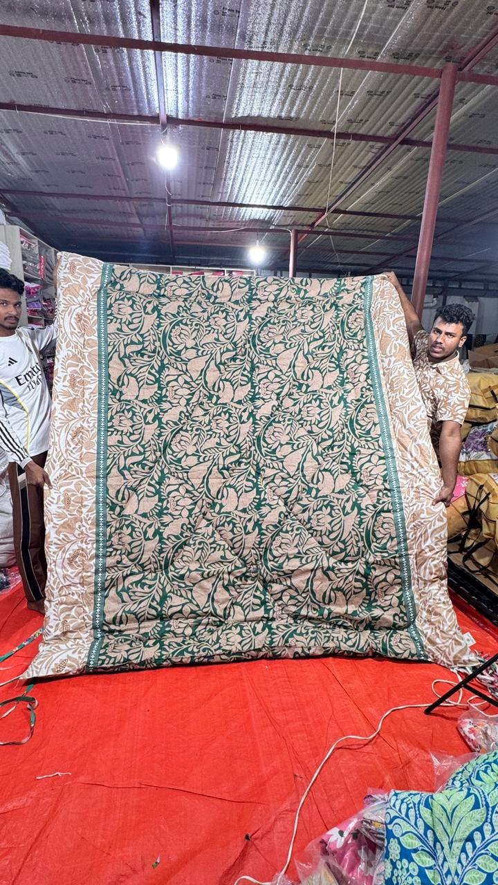 KING SIZE COMFORTER SET (6 PCS SET)      D-12